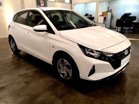2021-Hyundai-i20-12-Motion_0