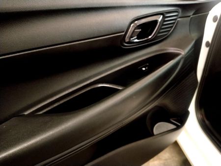 2021-Hyundai-i20-12-Motion_23