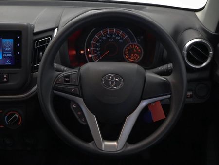 2026-Toyota-Vitz-10-XR-AMT_17