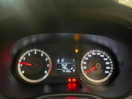 2024-Hyundai-Grand-i10-12-Motion-Auto_10