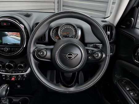 2019-MINI-Countryman-Cooper-S-Auto_16