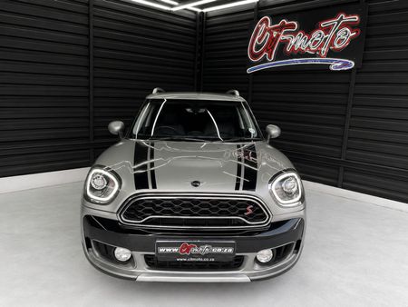 2019-MINI-Countryman-Cooper-S-Auto_2