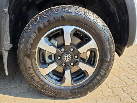2025-Volkswagen-Amarok-20-BiTDI-154kW-4Motion-Life-Auto-Double-Cab_12