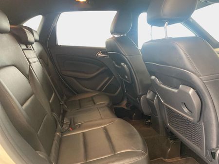 2014-Mercedes-Benz-B-Class-B-180-BE-Auto_9