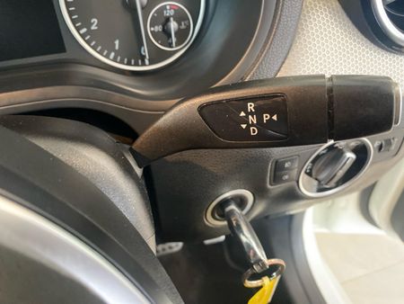 2014-Mercedes-Benz-B-Class-B-180-BE-Auto_16
