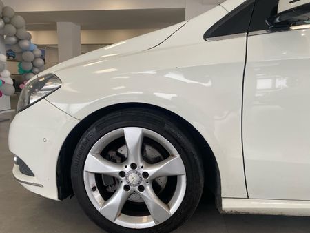 2014-Mercedes-Benz-B-Class-B-180-BE-Auto_6