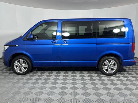 2022-Volkswagen-Kombi-T61-20-TDI-110kW-Auto-Trendline_20