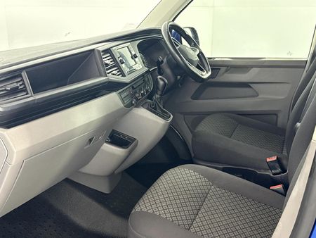 2022-Volkswagen-Kombi-T61-20-TDI-110kW-Auto-Trendline_8