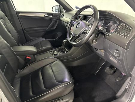 2019-Volkswagen-Tiguan-Allspace-20-TSI-Comfortline-4Motion-Auto-132kW_9