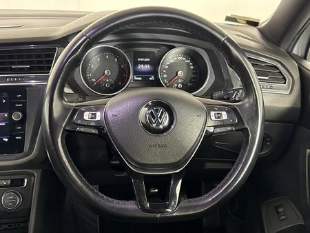 2019-Volkswagen-Tiguan-Allspace-20-TSI-Comfortline-4Motion-Auto-132kW_11