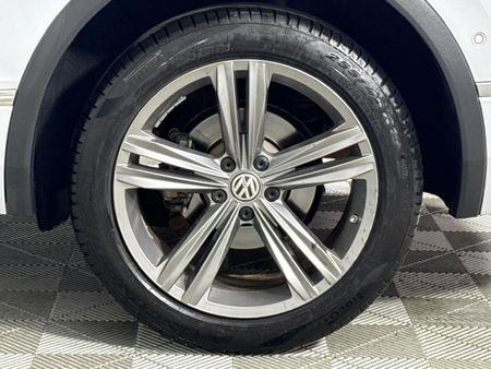 2019-Volkswagen-Tiguan-Allspace-20-TSI-Comfortline-4Motion-Auto-132kW_6