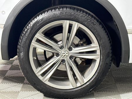 2019-Volkswagen-Tiguan-Allspace-20-TSI-Comfortline-4Motion-Auto-132kW_7