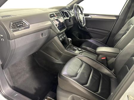 2019-Volkswagen-Tiguan-Allspace-20-TSI-Comfortline-4Motion-Auto-132kW_8