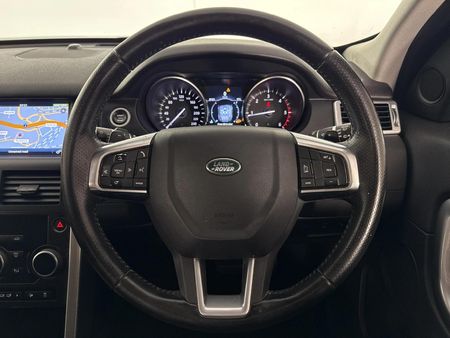 2019-Land-Rover-Discovery-Sport-20i4-D-SE_12