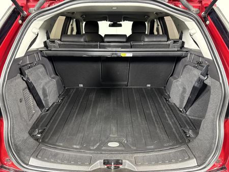 2019-Land-Rover-Discovery-Sport-20i4-D-SE_14