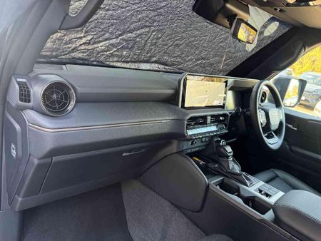 2026-Toyota-Land-Cruiser-Prado-VX-R-28GD-Auto_25