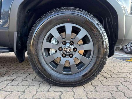 2026-Toyota-Land-Cruiser-Prado-VX-R-28GD-Auto_28