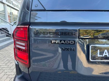 2026-Toyota-Land-Cruiser-Prado-VX-R-28GD-Auto_7
