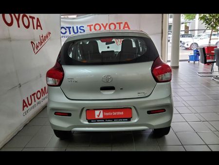 2025-Toyota-Vitz-10_4