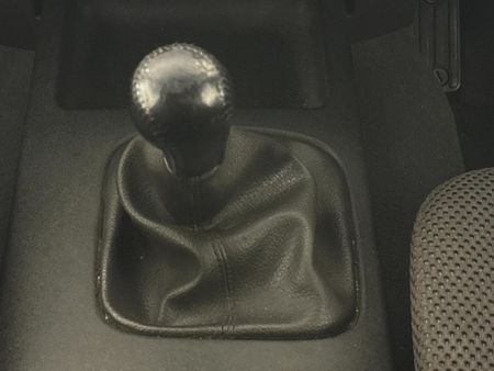 2008-Nissan-Navara-40-V6-Double-Cab_10