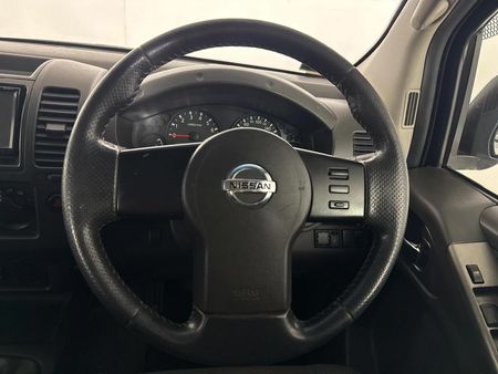 2008-Nissan-Navara-40-V6-Double-Cab_12