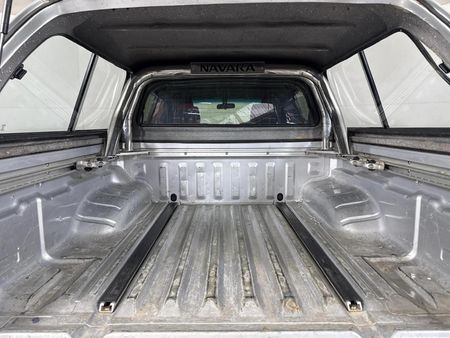 2008-Nissan-Navara-40-V6-Double-Cab_13