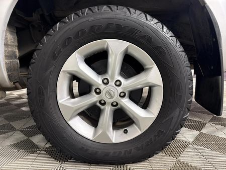 2008-Nissan-Navara-40-V6-Double-Cab_4