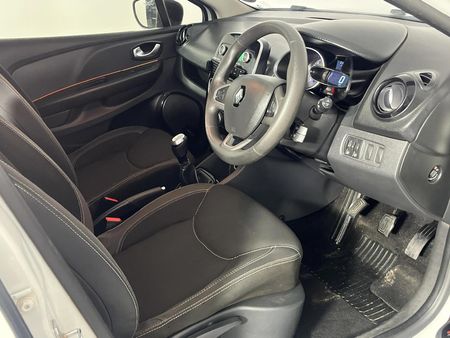 2019-Renault-Clio-IV-900T-Authentique-5-dr-66kW_9