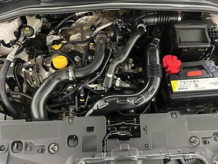 2019-Renault-Clio-IV-900T-Authentique-5-dr-66kW_12