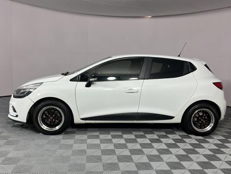 2019-Renault-Clio-IV-900T-Authentique-5-dr-66kW_18