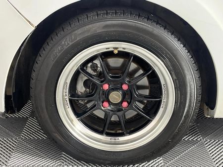 2019-Renault-Clio-IV-900T-Authentique-5-dr-66kW_4