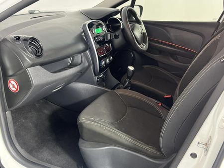 2019-Renault-Clio-IV-900T-Authentique-5-dr-66kW_8