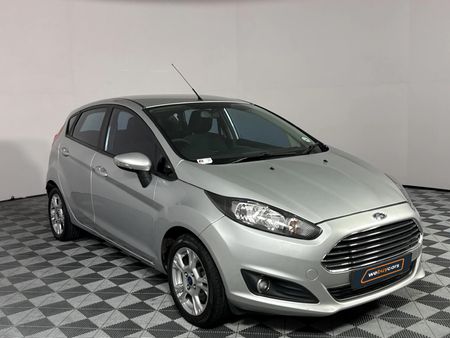2016-Ford-Fiesta-10-EcoBoost-Trend-5-dr_16