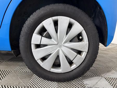 2017-Toyota-Aygo-10-5-dr_4