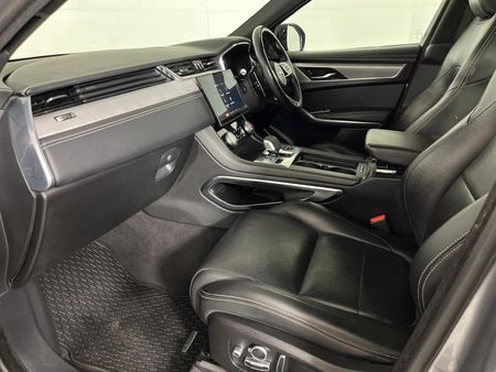 2021-Jaguar-F-Pace-20D-SE-R-Dynamic-D200_8