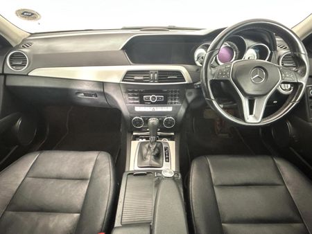 2012-Mercedes-Benz-C-Class-C-200-BE-Avantgarde-Auto_1