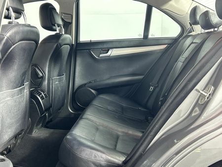 2012-Mercedes-Benz-C-Class-C-200-BE-Avantgarde-Auto_3