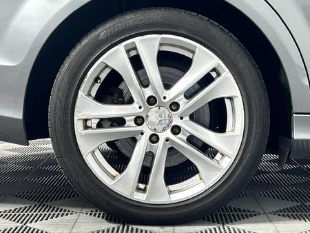 2012-Mercedes-Benz-C-Class-C-200-BE-Avantgarde-Auto_7