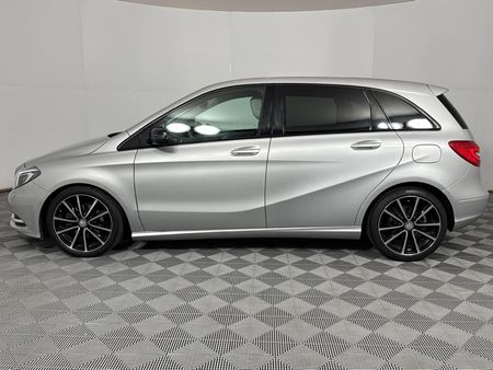 2013-Mercedes-Benz-B-Class-B-180-BE-Auto_20