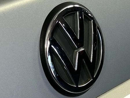 2000-Volkswagen-Passat-28-4Motion-Auto_11