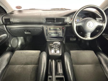 2000-Volkswagen-Passat-28-4Motion-Auto_1