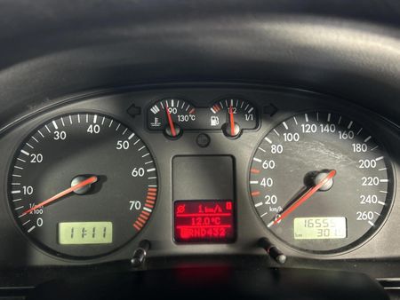 2000-Volkswagen-Passat-28-4Motion-Auto_2