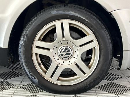2000-Volkswagen-Passat-28-4Motion-Auto_5