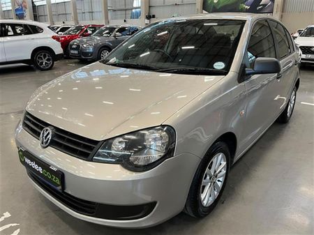 2013-Volkswagen-Polo-Vivo-16-Trendline_6