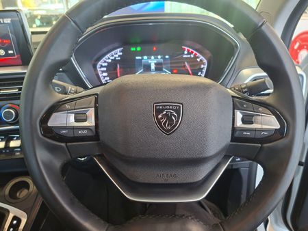 2026-Peugeot-Landtrek-19D-Allure-Double-Cab-Auto_12