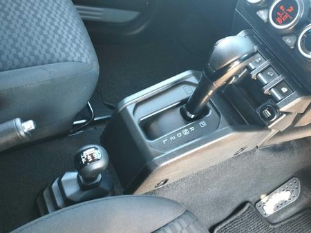 2024-Suzuki-Jimny-15-GLX-AllGrip-5-Door-Auto_17