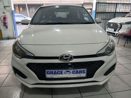 2018-Hyundai-i20-12-Motion_1
