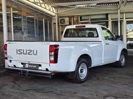 2022-Isuzu-D-Max-250C-Fleetside-Single-Cab_3