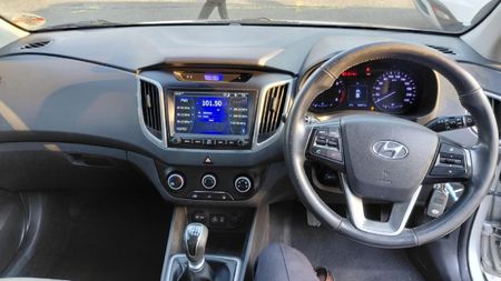 2017-Hyundai-Creta-16-Executive_12