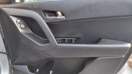 2017-Hyundai-Creta-16-Executive_13